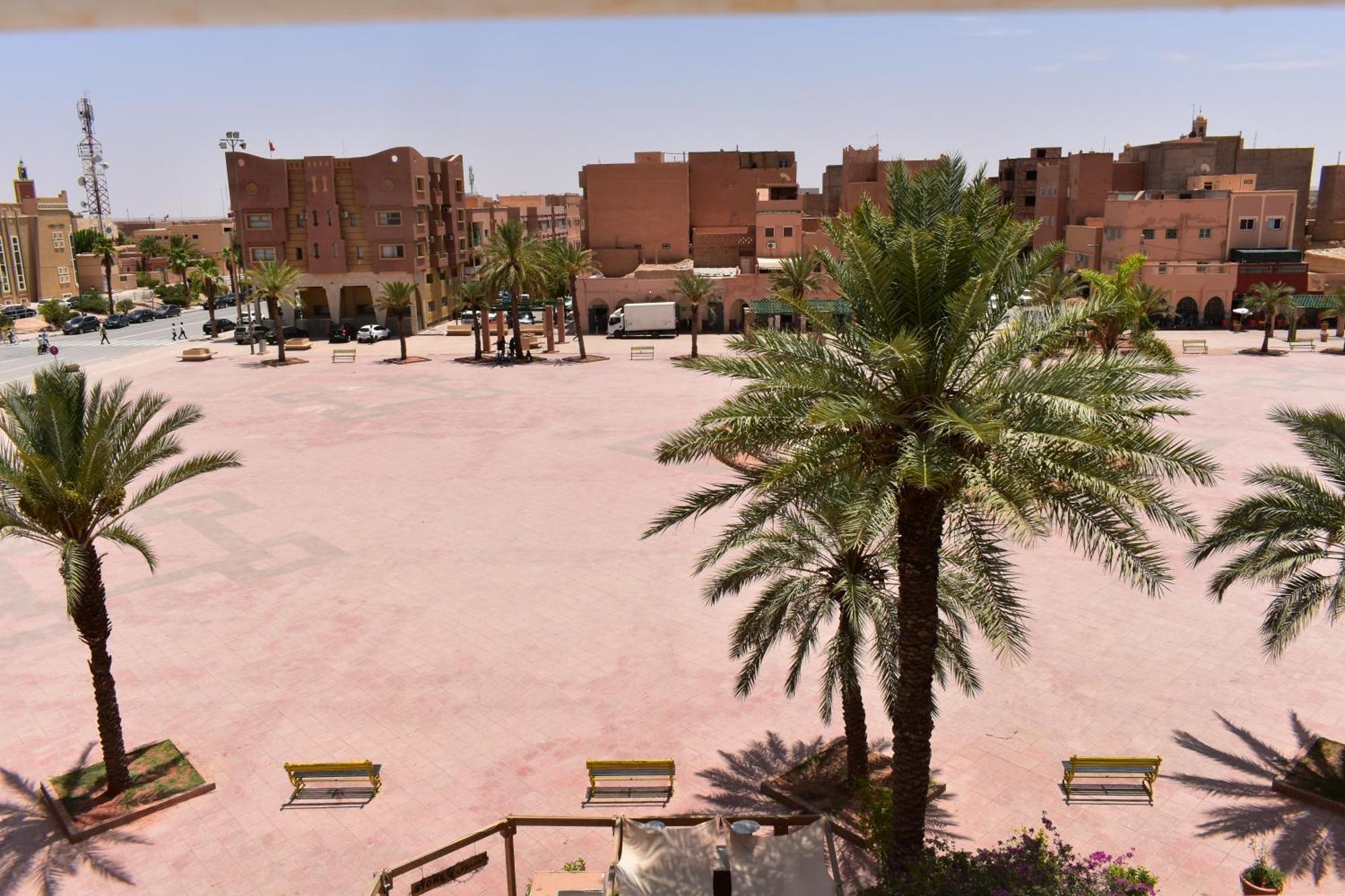 Ideal For Families I Entire Comfy Appartment I Fibre Internet Up To 100 Mbps I Palms Residence Errachidia Esterno foto